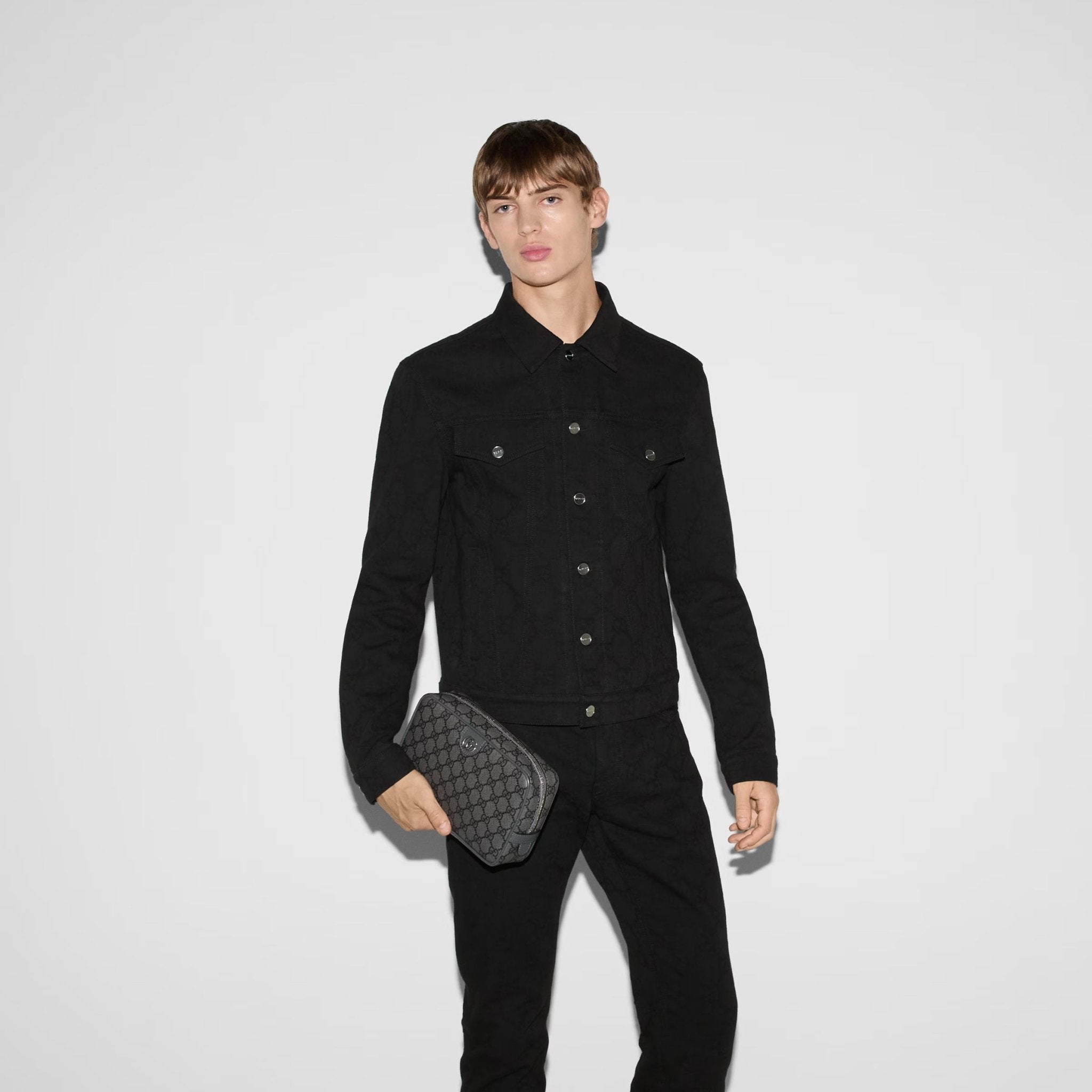 beige- und ebenholzfarbener Supreme